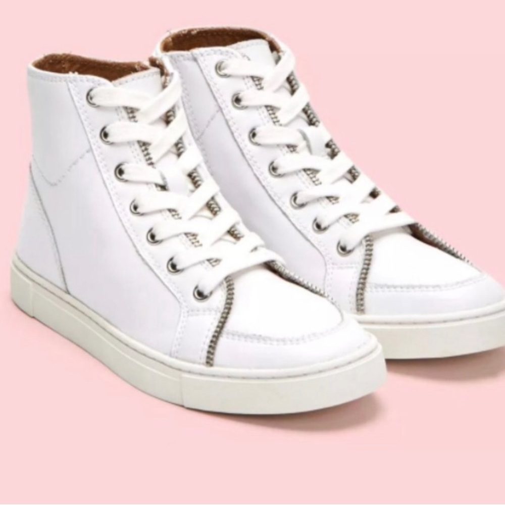 NIB FRYE Sindy Moto High White Leather Sneakers